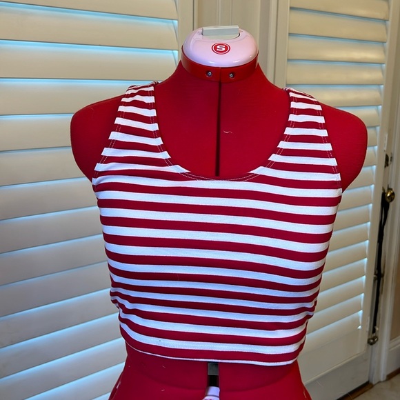 Bettie page by tatyana red striped crop tank top - Picture 1 of 5